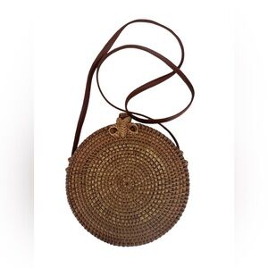 Round Rattan Crossbody Purse with Bow Closure